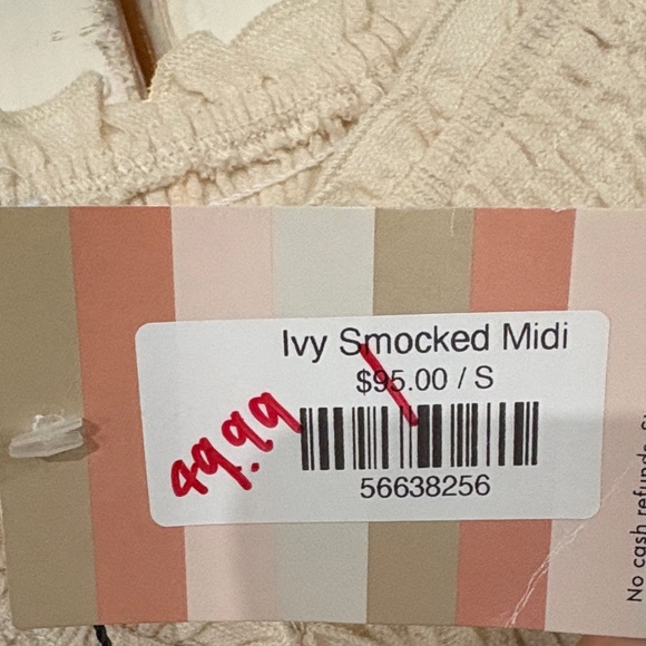 Chic Cream Maxi Dress with pockets - Picture 4 of 6